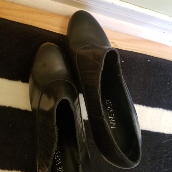 Ankle Boots - Picture 2 of 5